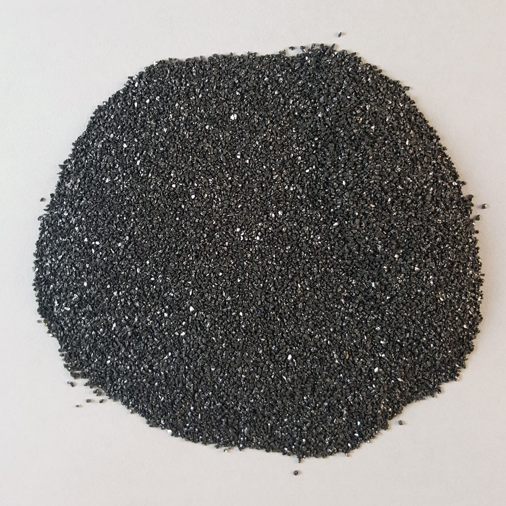 Silicon Carbide Blasting Media: Hardness, Applications & Reusability